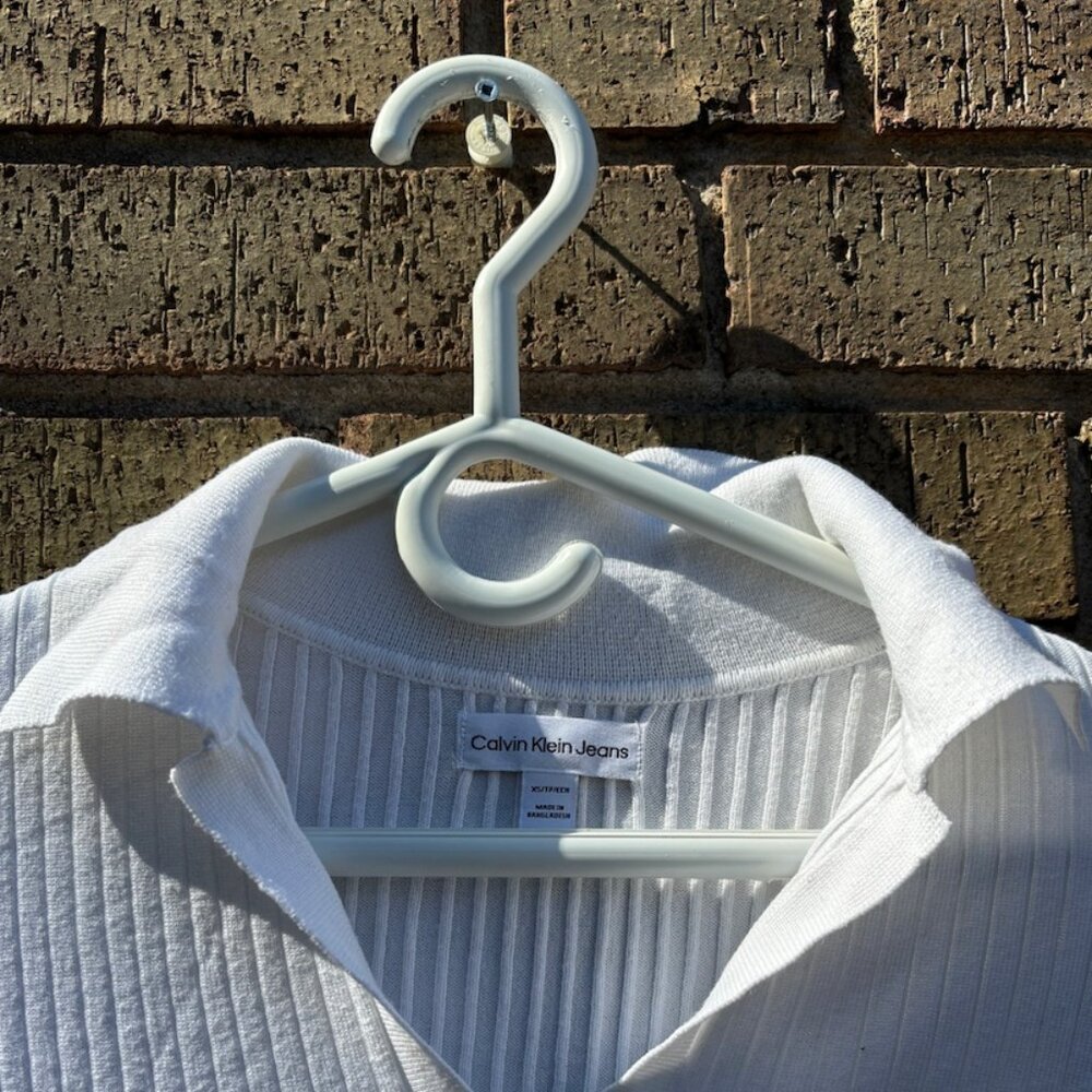 Calvin Klein Jeans White Ribbed Knit Collared Top (Size XS)